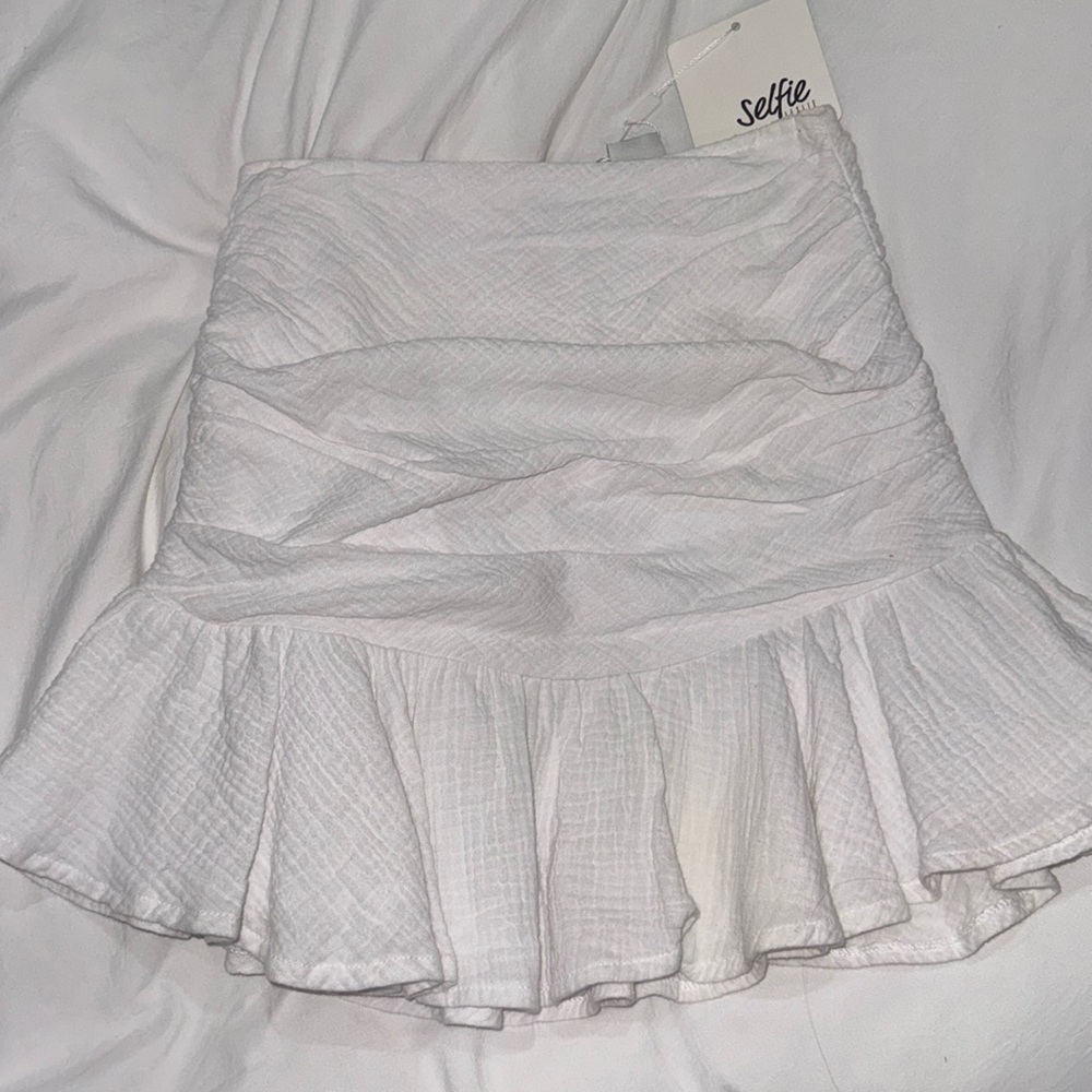 selfie leslie white skirt